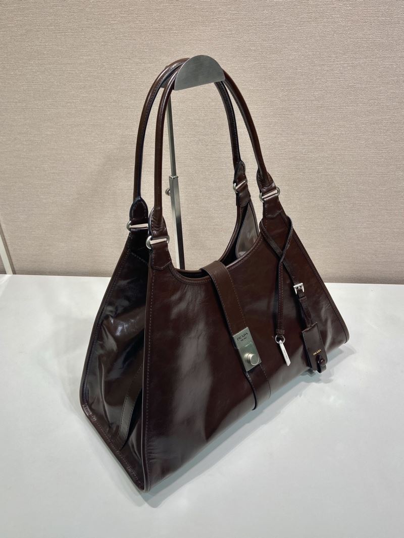 Pra*a hobo bags